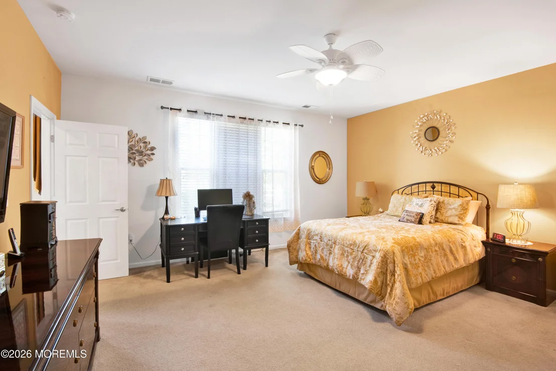 Photo of 31 Heath Lane