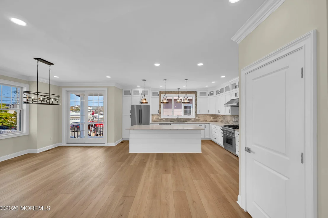 Photo of 105 Fifth Avenue