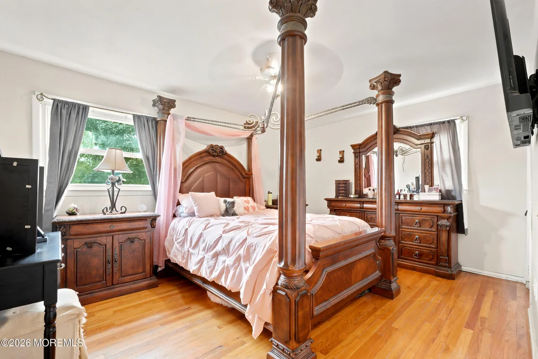 Photo of 19 Barton Road