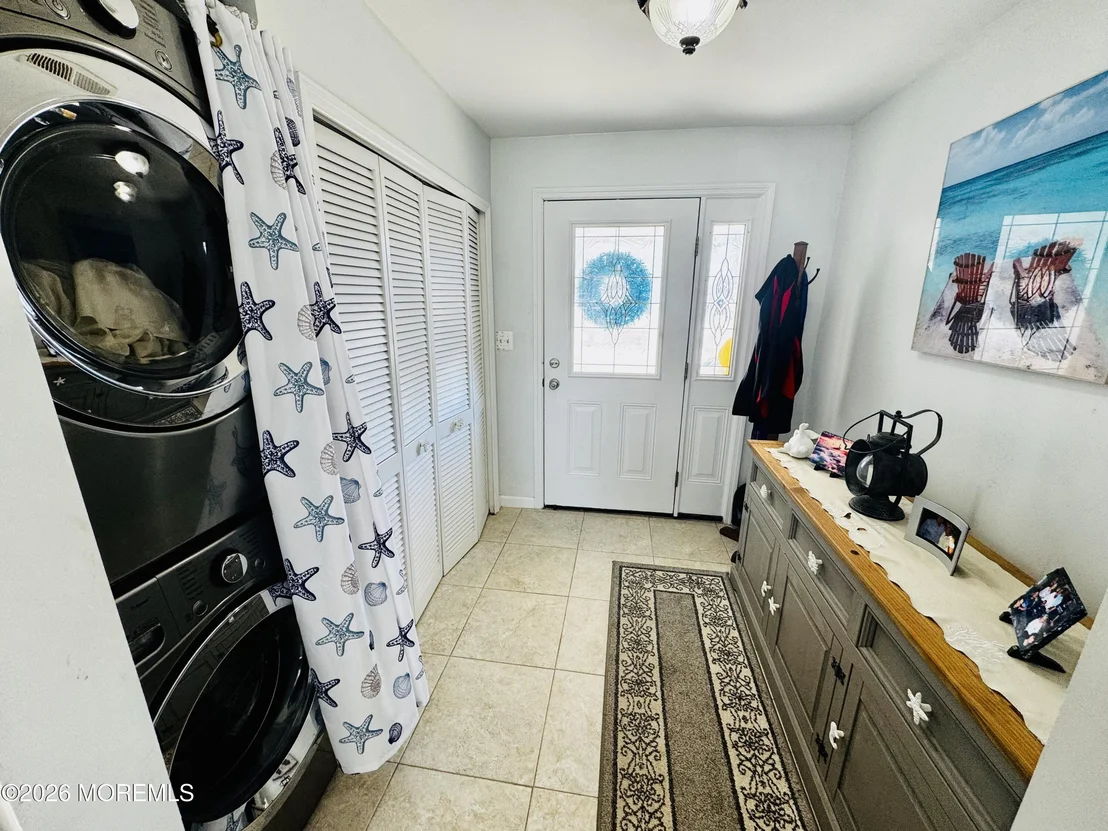 Photo of 133 N Ensign Drive