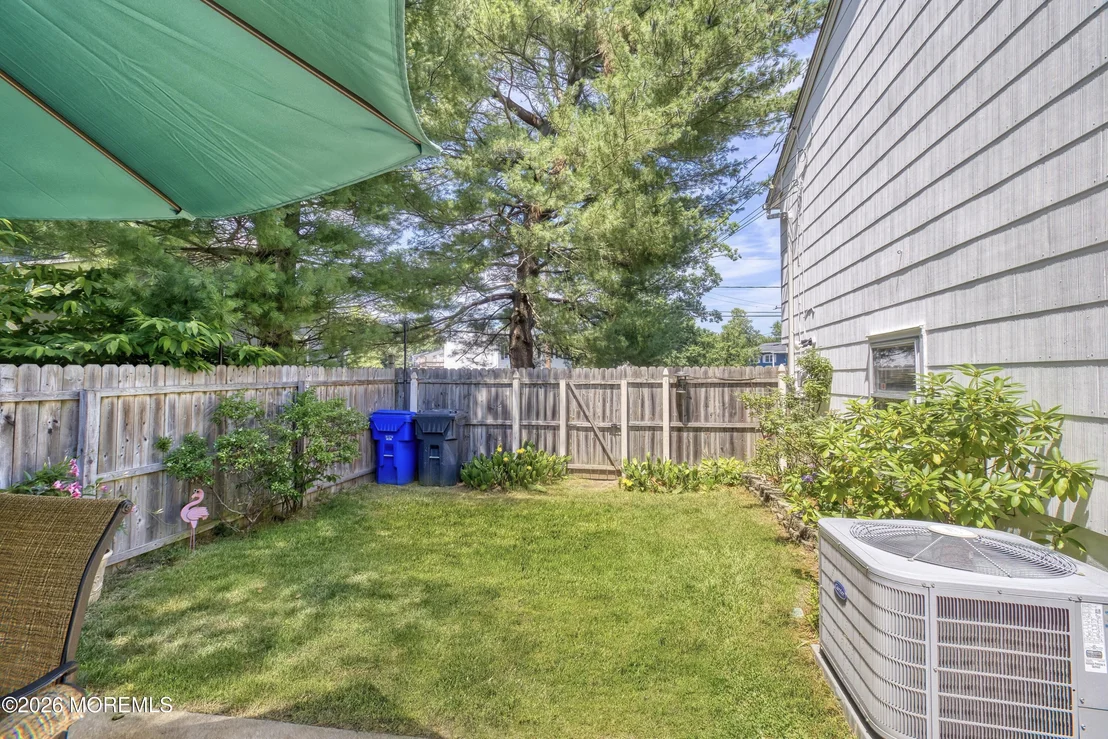 Photo of 111 Poplar Way