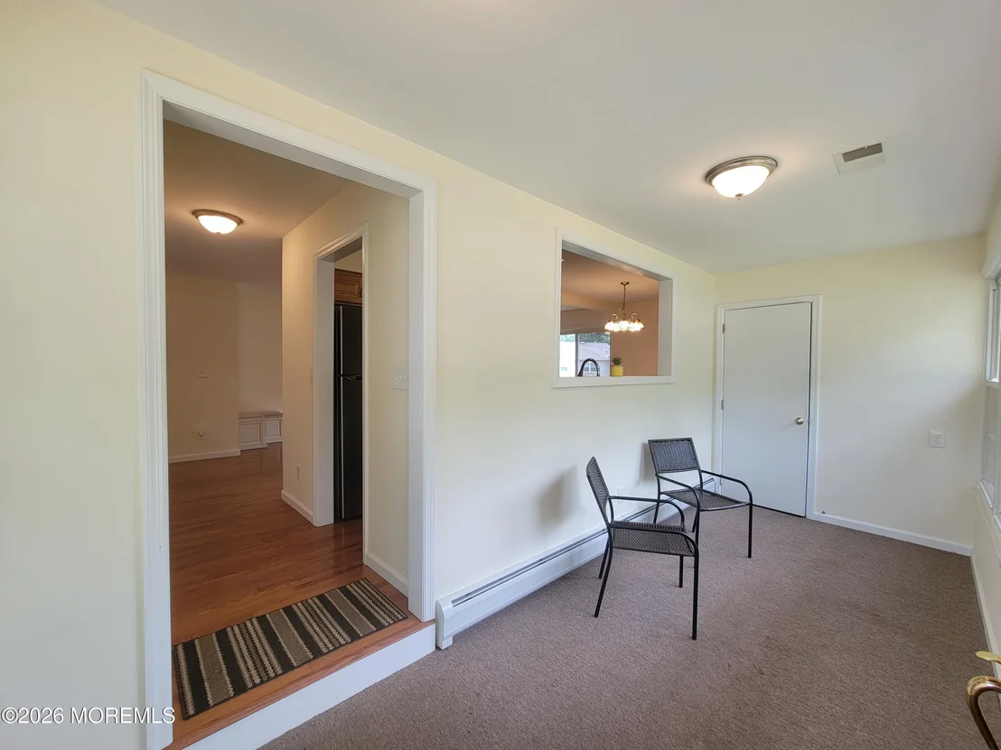 Photo of Unit B at 17 Dixie Lane