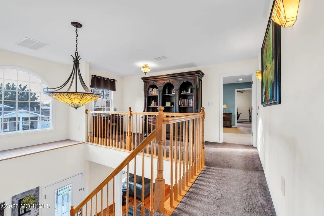 Photo of 475 Admiral Road