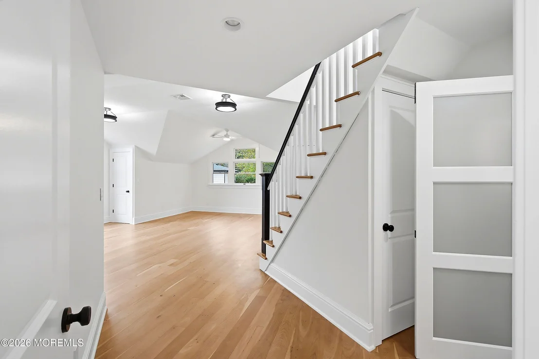 Photo of 4 Oneida Avenue