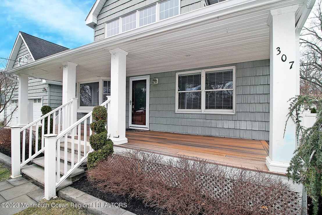 Photo of 307 Alpine Street