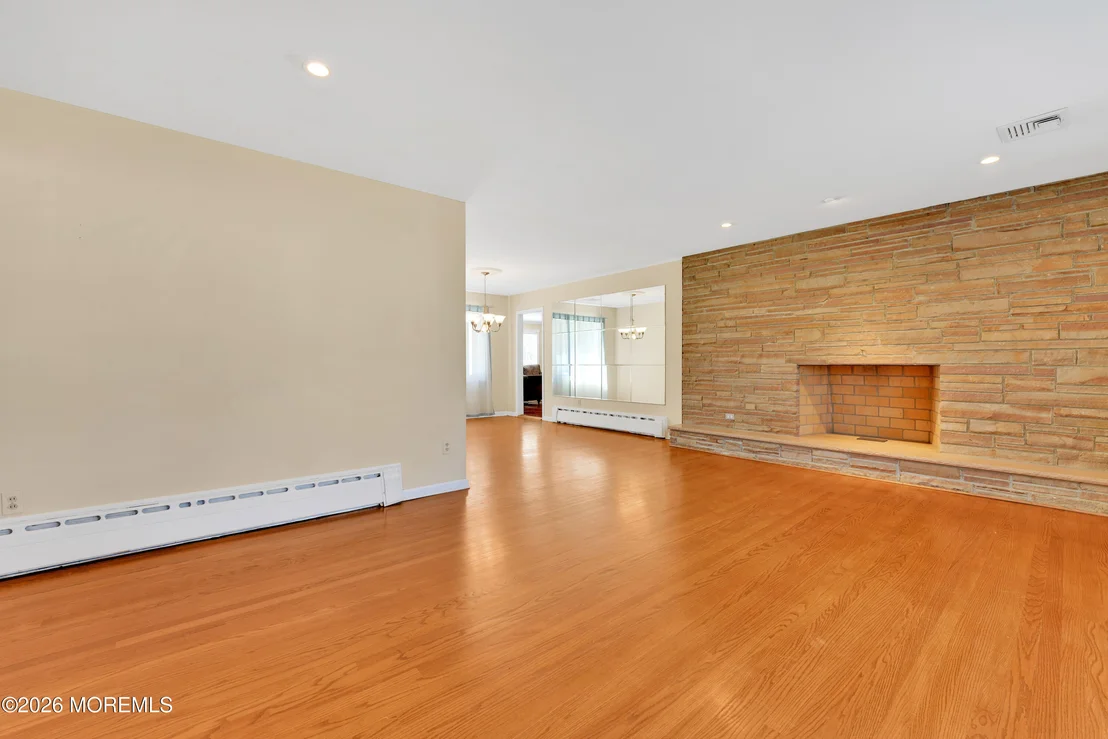 Photo of 52 Silverwhite Road