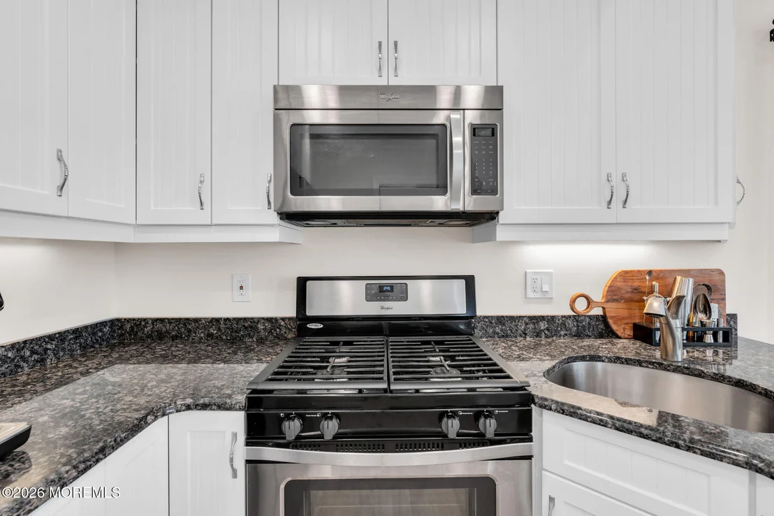 Photo of 115 W Tide Way