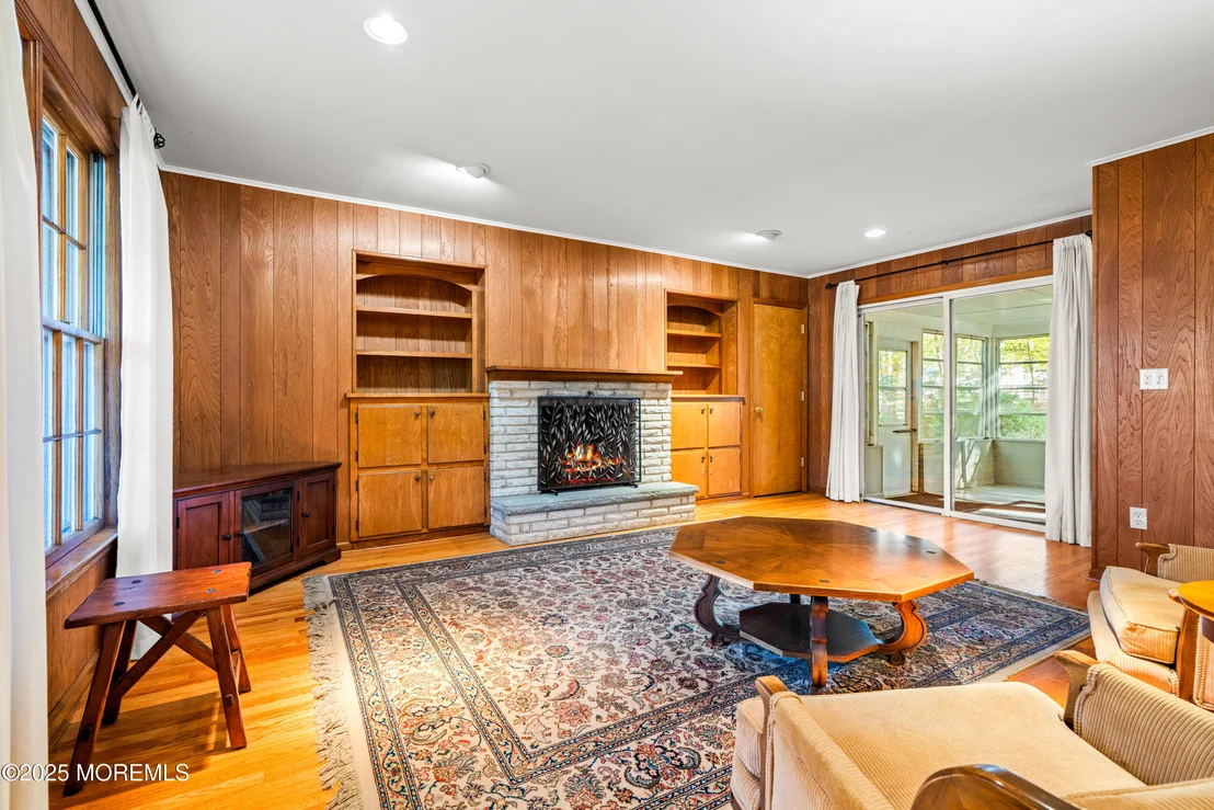Photo of 4 Brookside Drive