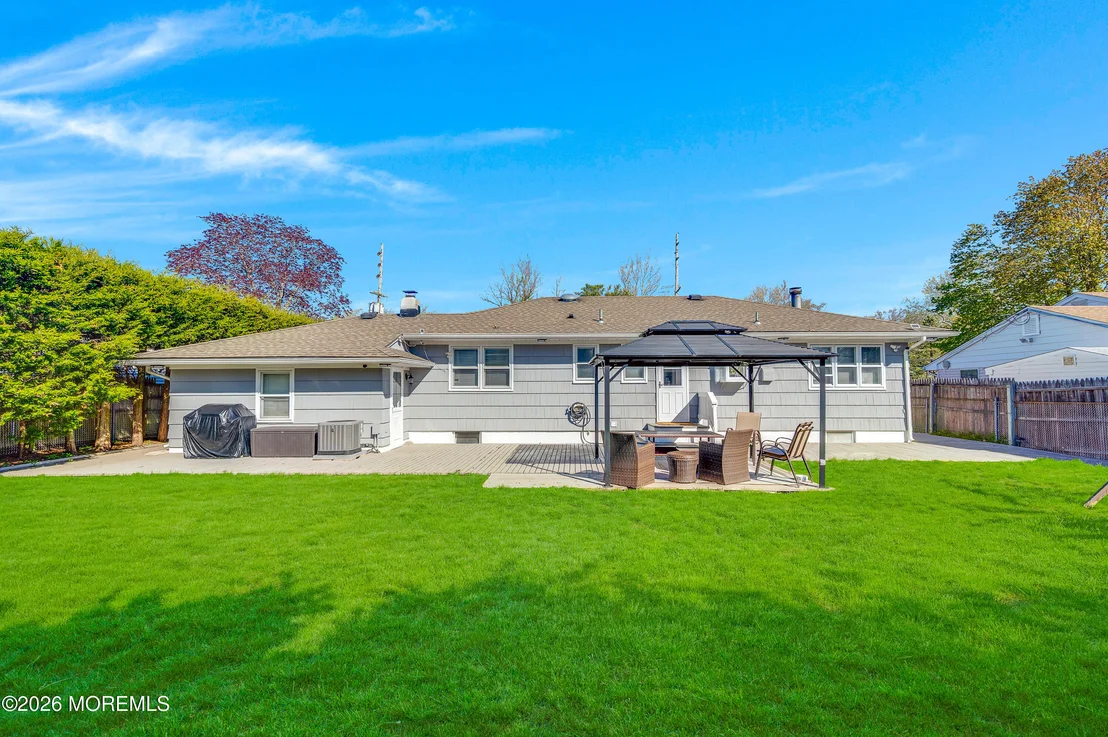 Photo of 609 Adamston Road
