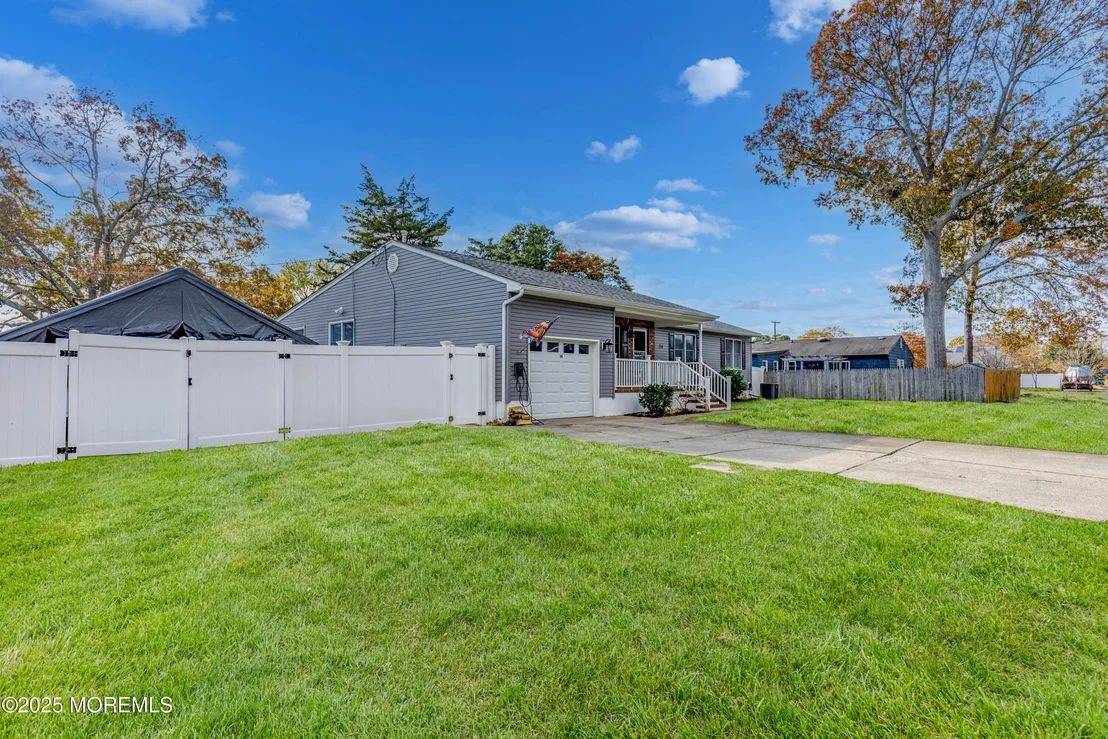 Photo of 34 Mariner Drive