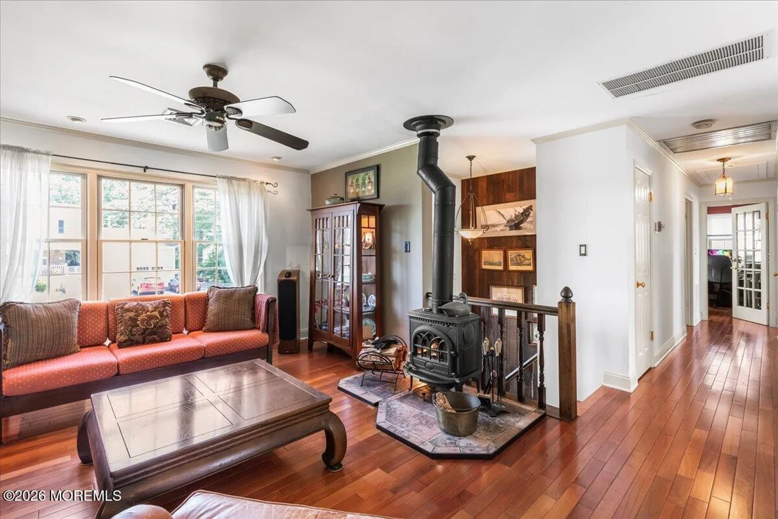 Photo of 5 Scheiber Drive