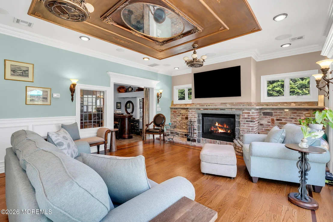 Photo of 204 Pine Place