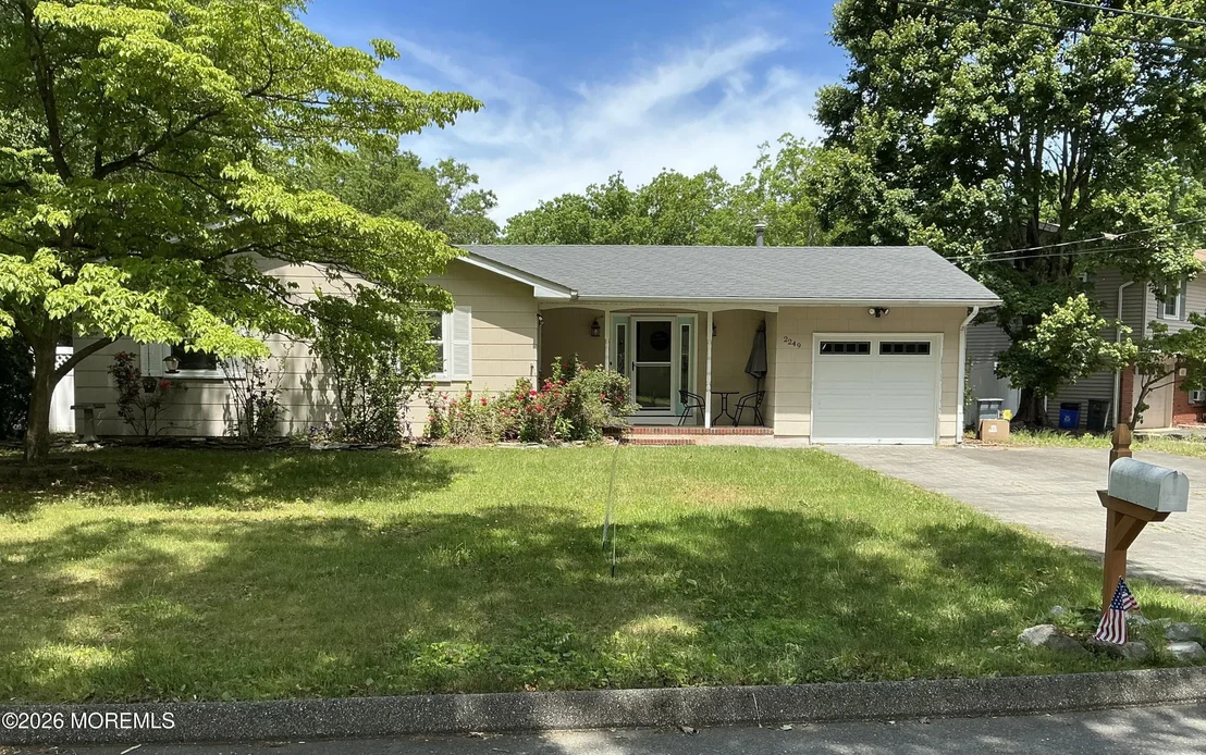 Photo of 2249 Emerald Park Drive