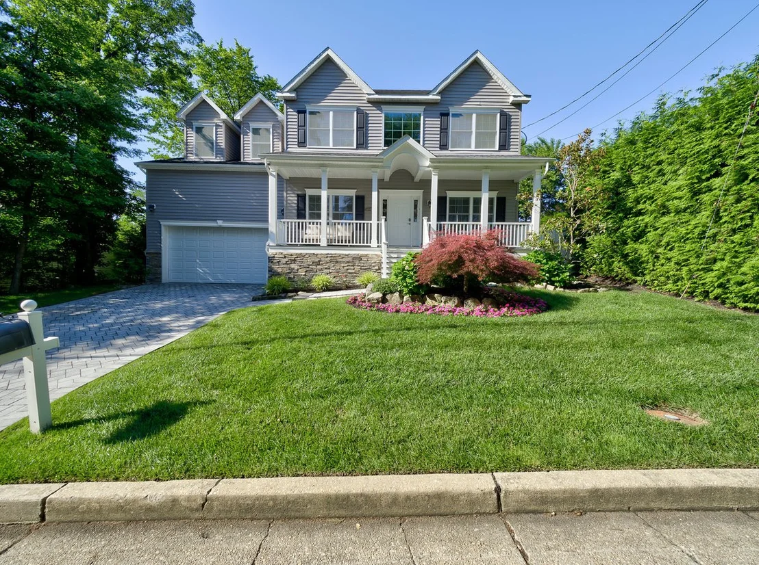 Photo of 206 Prospect Avenue