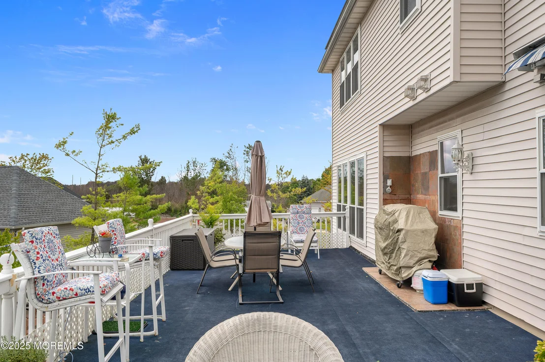 Photo of 741 S River Drive