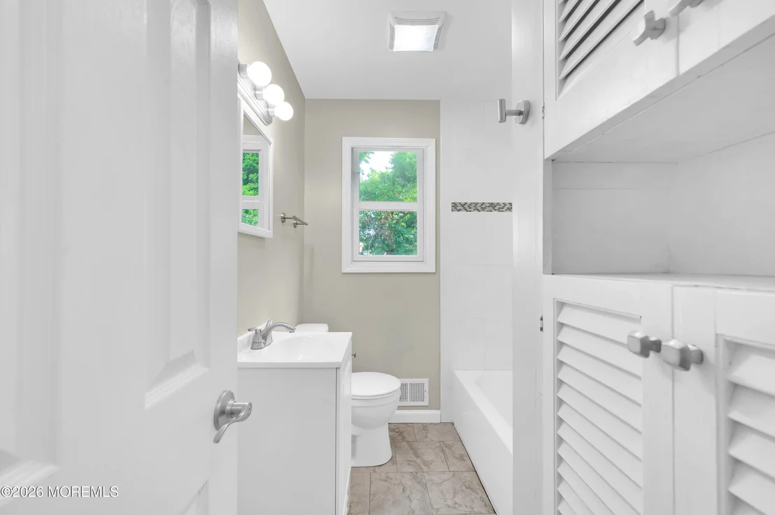 Photo of 271 Sky Manor Boulevard