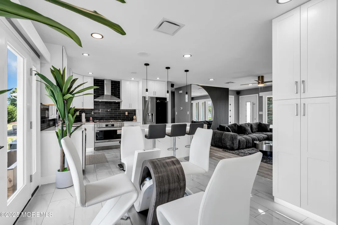 Photo of 16 Whitmore Drive