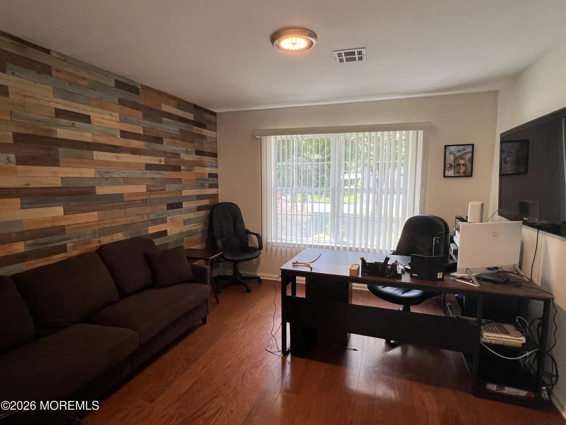 Photo of 102 Clear Lake Road
