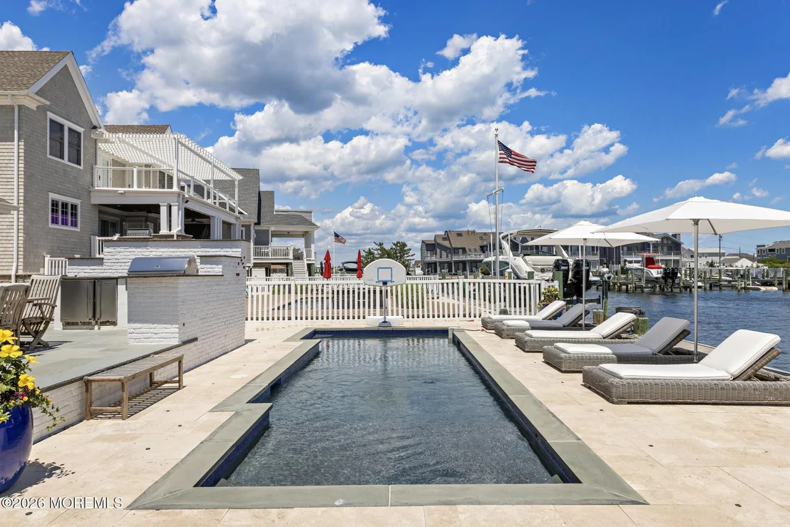 Photo of 120 Dickman Drive