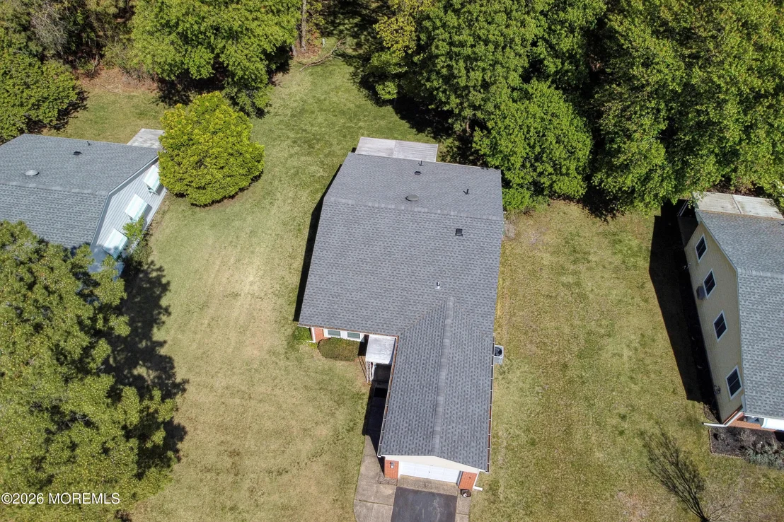 Photo of 16 Hudson Parkway