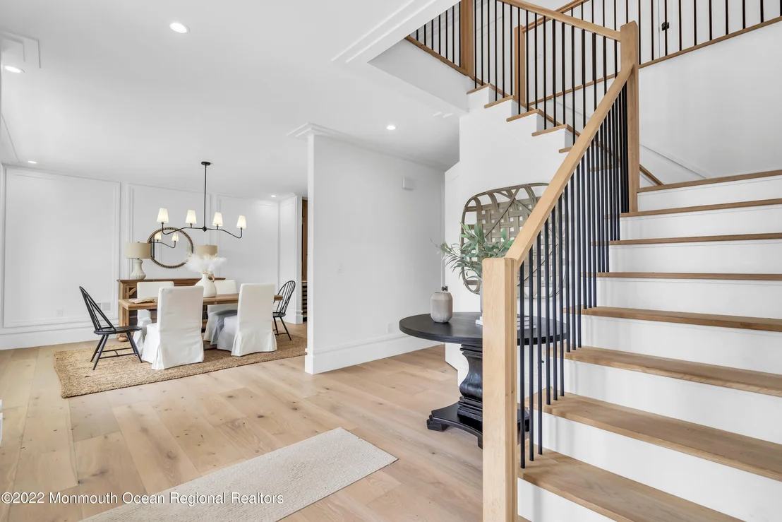 Photo of 376 Orenda Circle