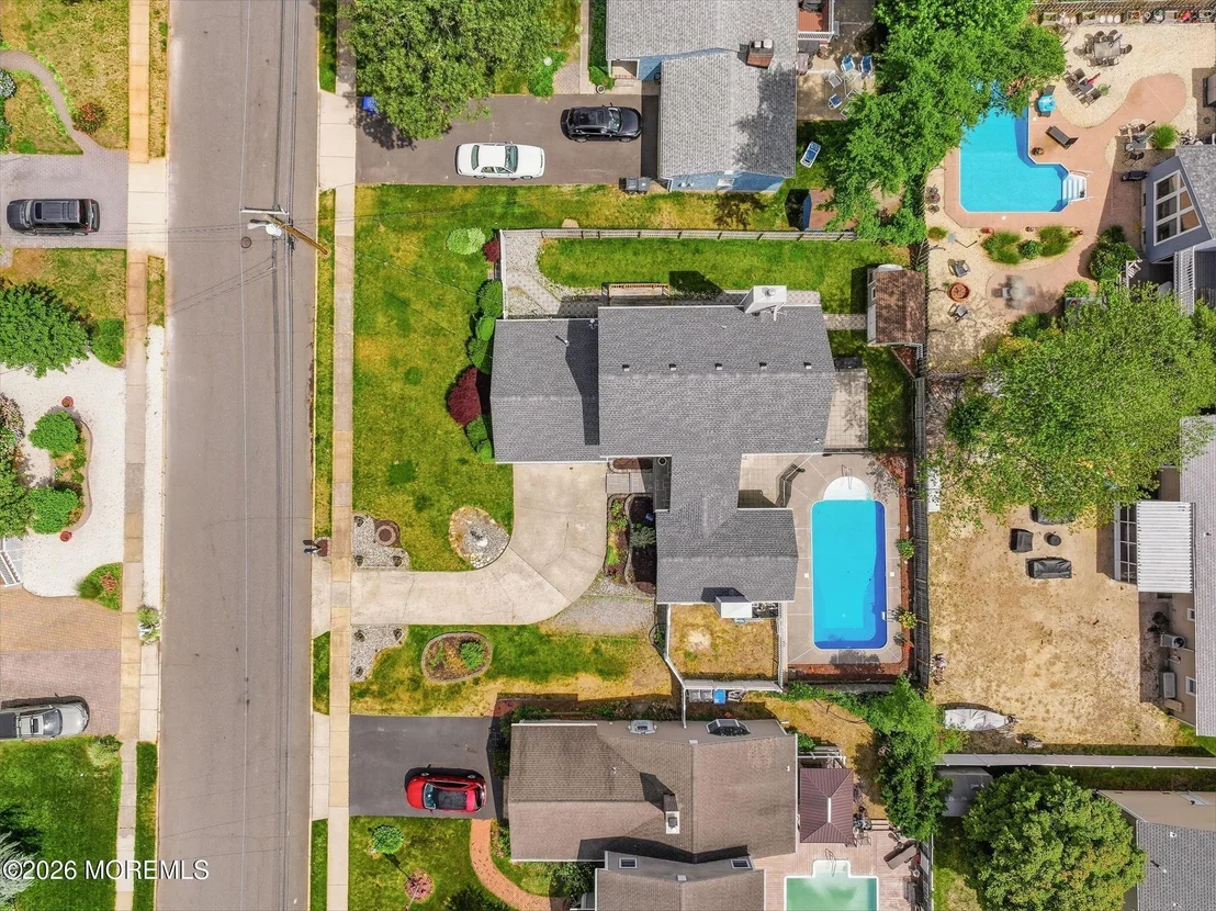 Photo of 14 Scheiber Drive