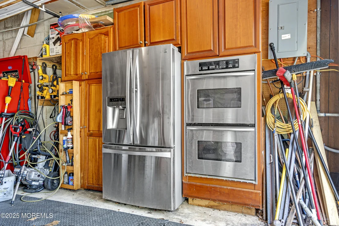 Photo of 110 4th Avenue
