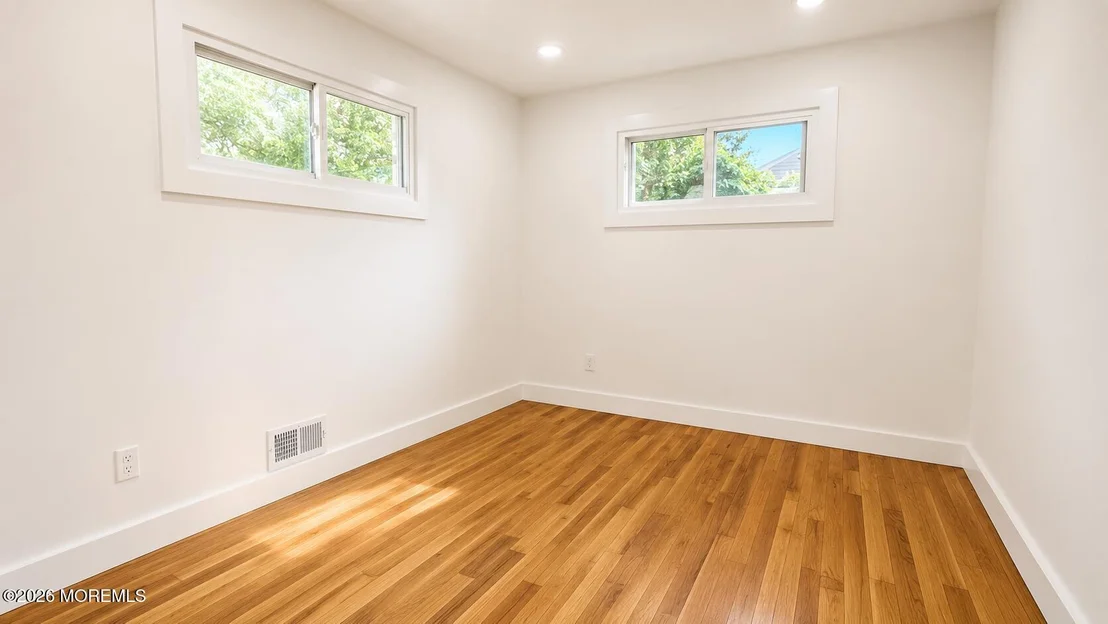 Photo of 3 Spray Boulevard