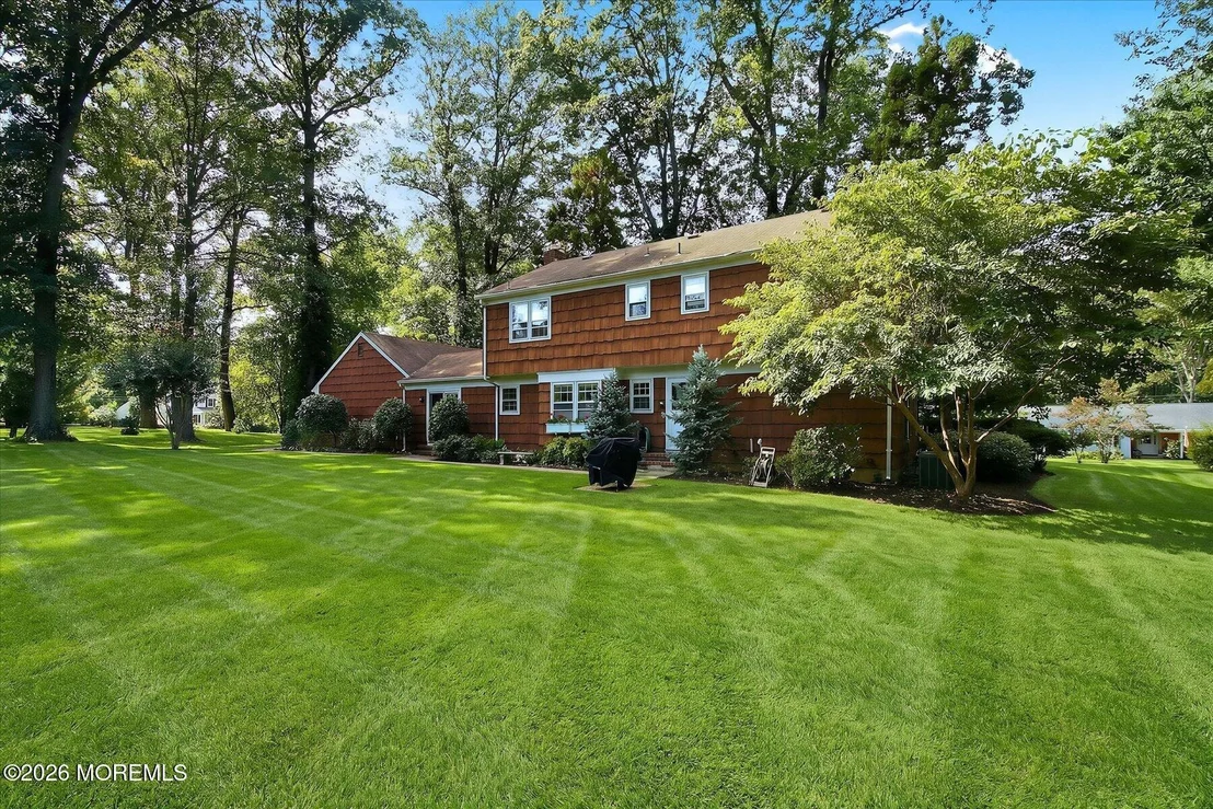 Photo of 76 Tall Timber Road