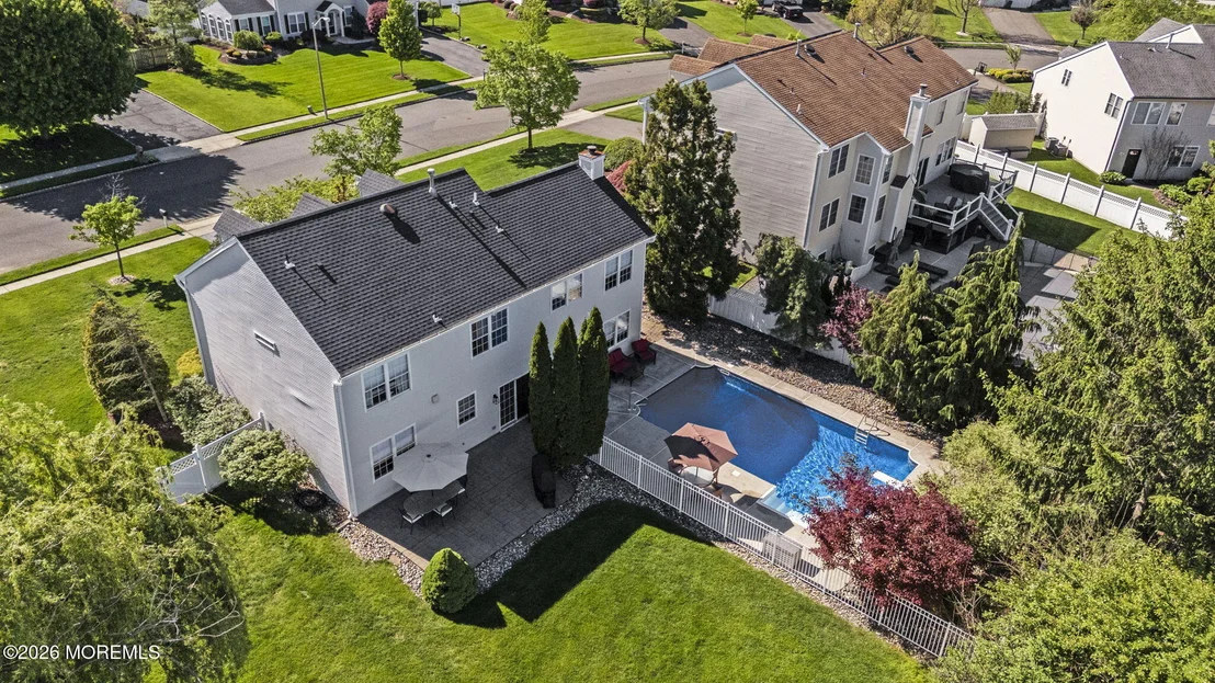 Photo of 389 Fordham Place