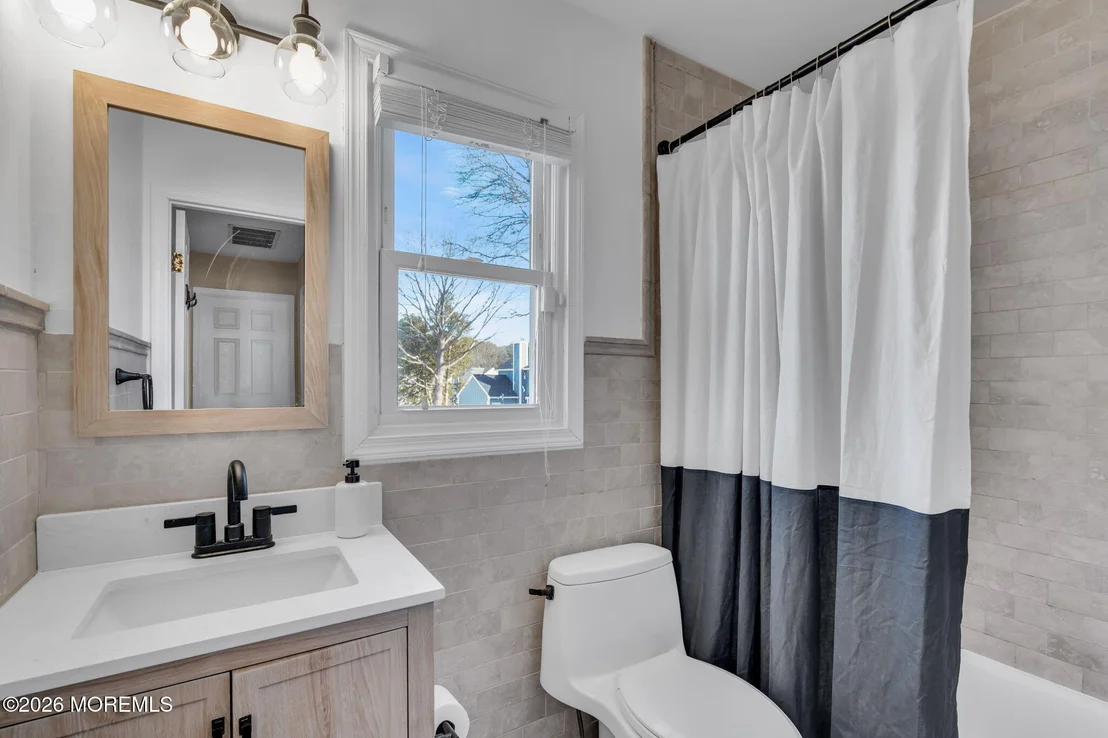 Photo of 41 Adamston Drive