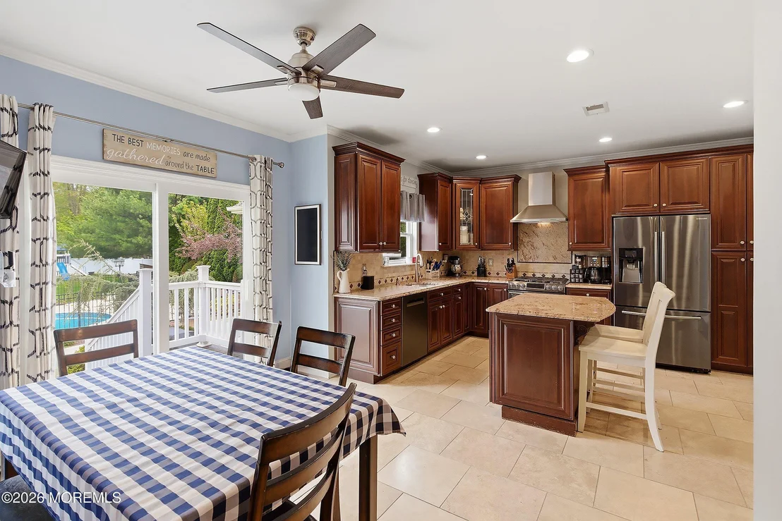 Photo of 8 Arboretum Drive