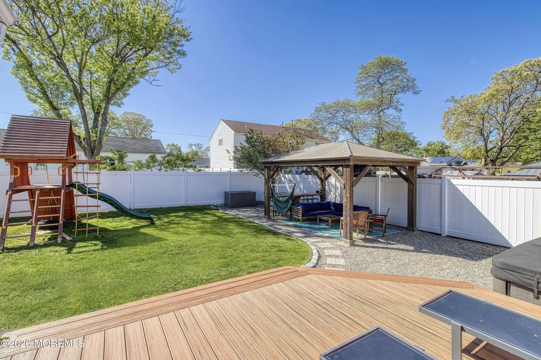 Photo of 105 Cranbury Road