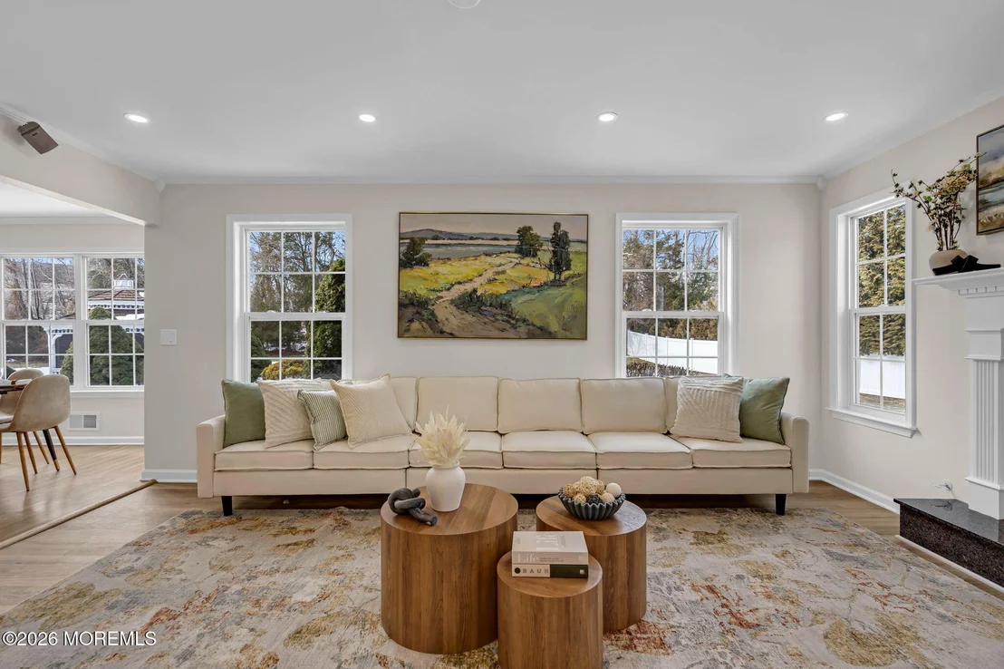 Photo of 296 White Road