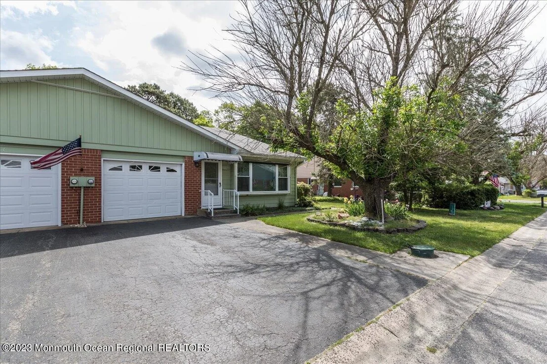 Photo of 12 B Franklin Lane