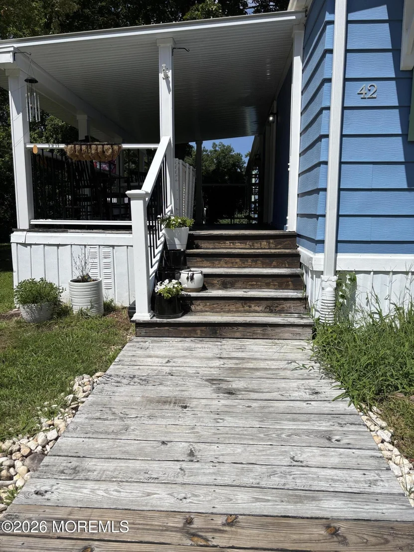 Photo of 42 Douglas Drive