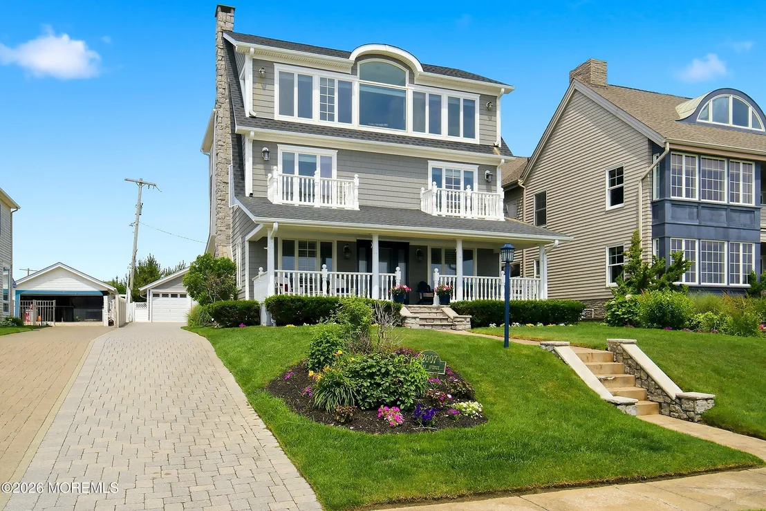 Photo of 2007 Ocean Avenue N
