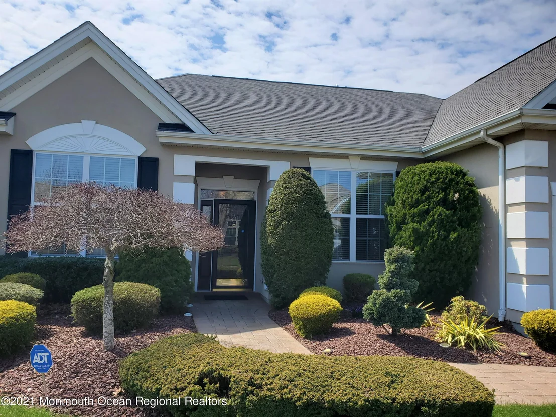 Photo of 41 Portchester Drive