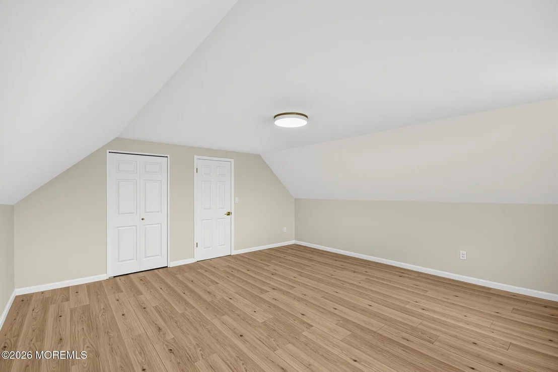 Photo of 95 Warren Drive