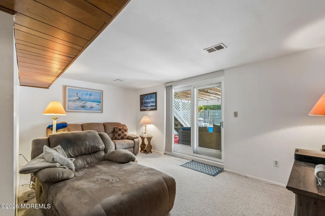 Photo of 420 Crestview Terrace