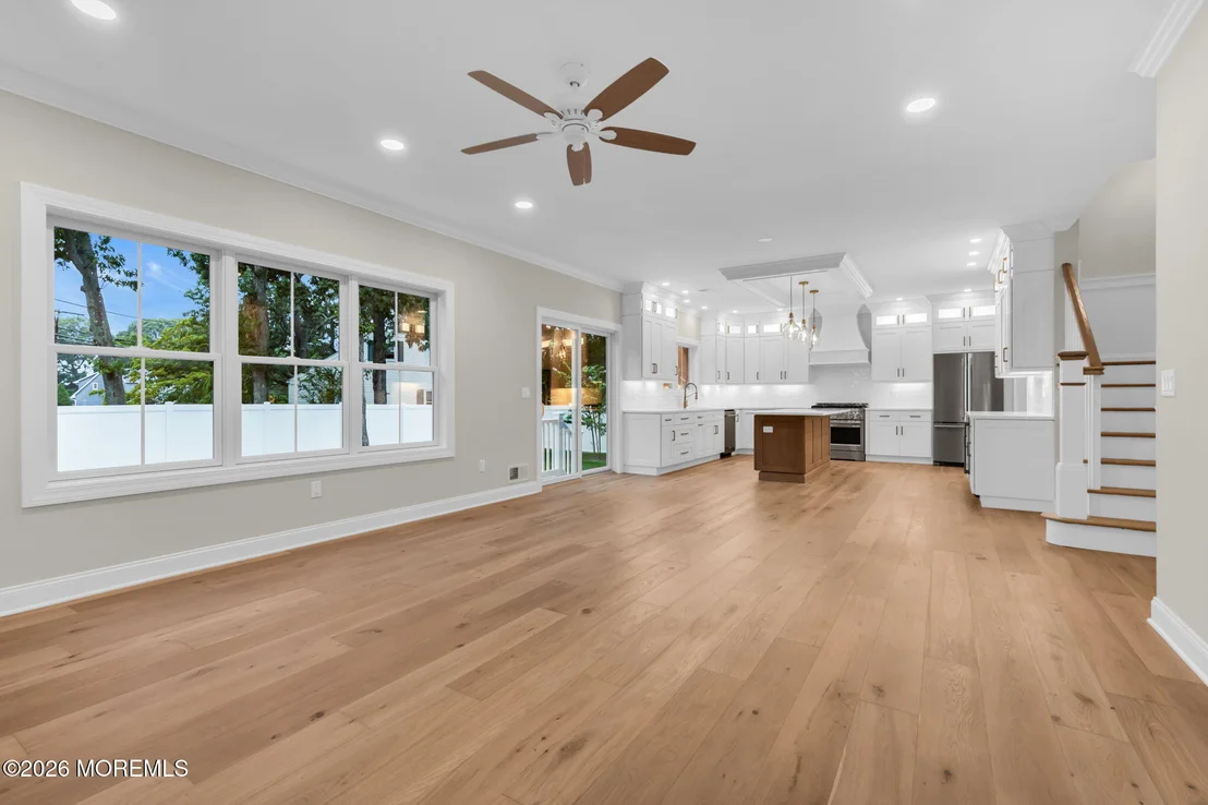 Photo of 1237 Benedict Street
