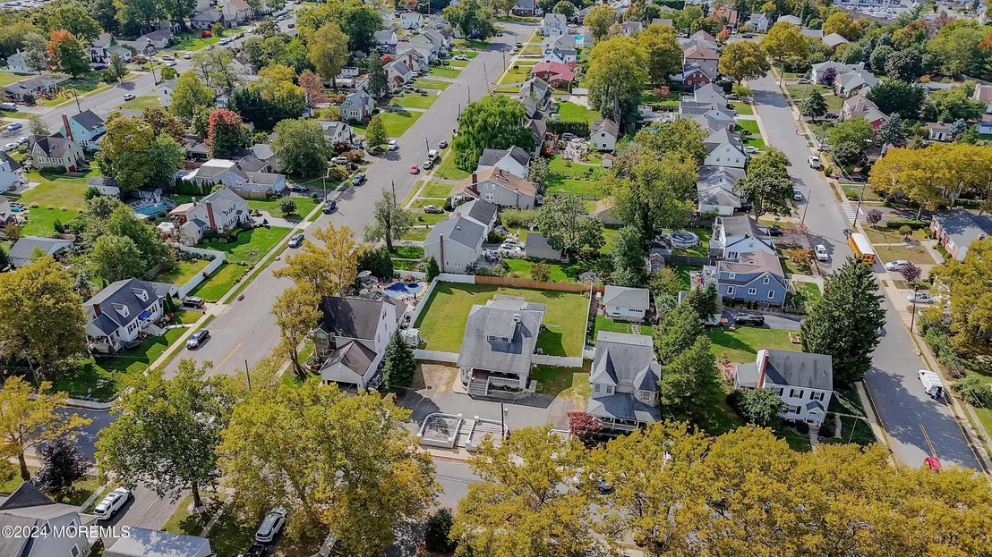 Photo of 276 Main Street