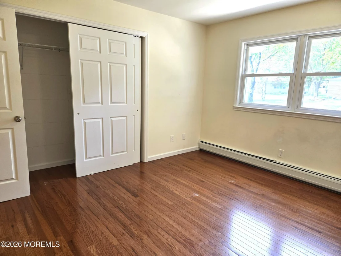 Photo of Unit B at 17 Dixie Lane