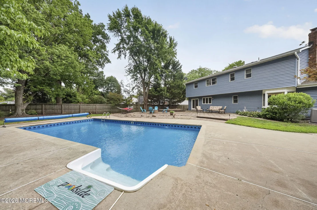 Photo of 146 Juniper Drive