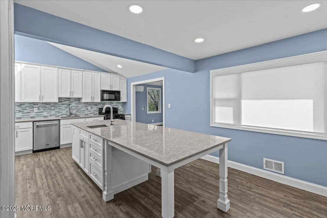Photo of 443 Bennetts Mills Road