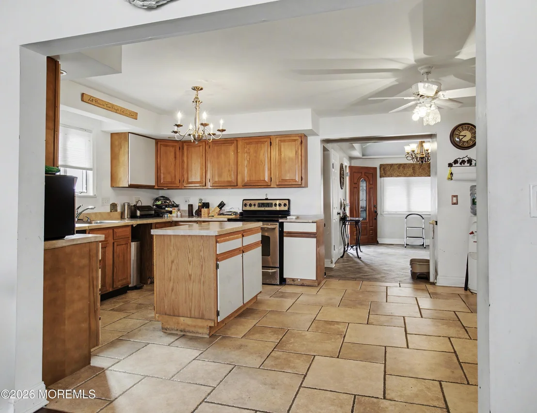 Photo of 592 Kingfisher Circle
