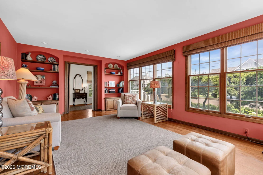 Photo of 5 Howell Avenue