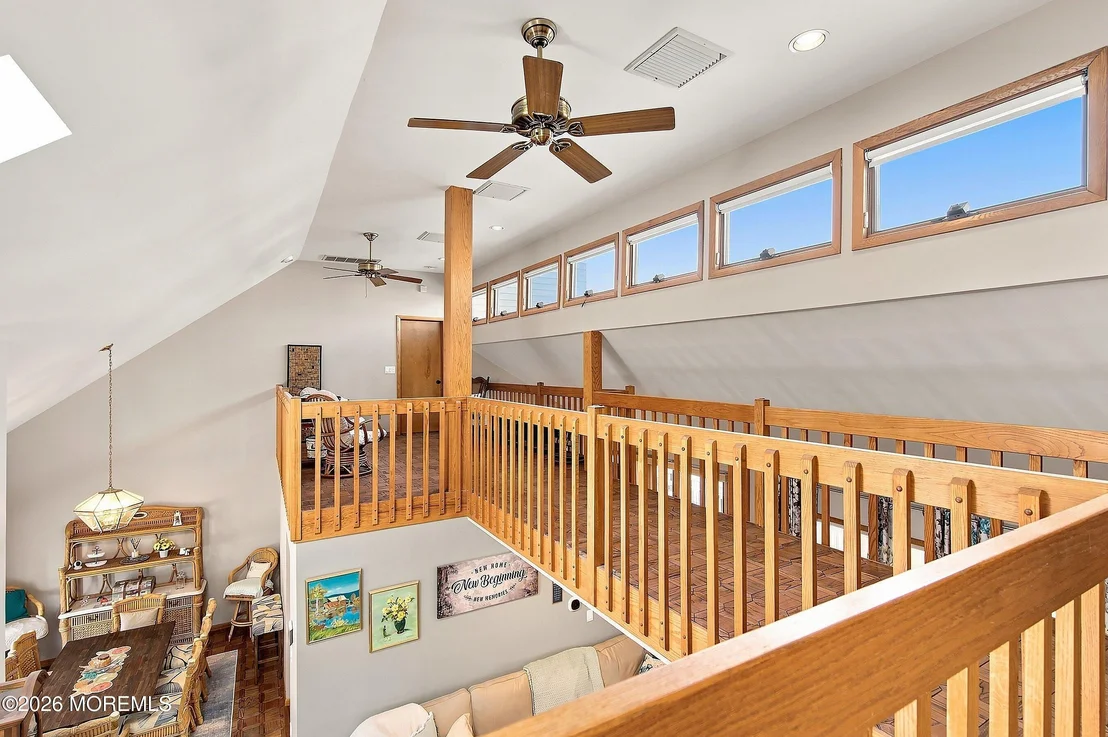 Photo of 819 Forepeak Drive