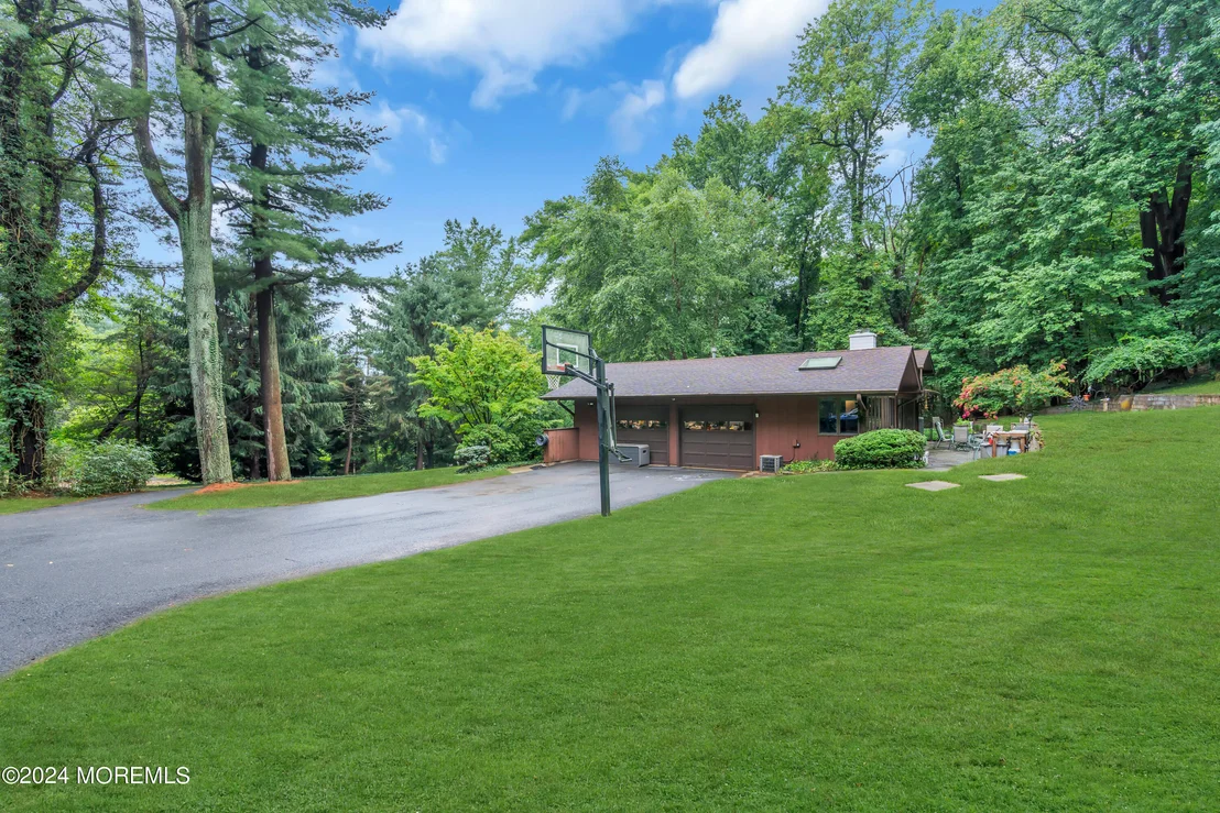 Photo of 112 Crawfords Corner Road