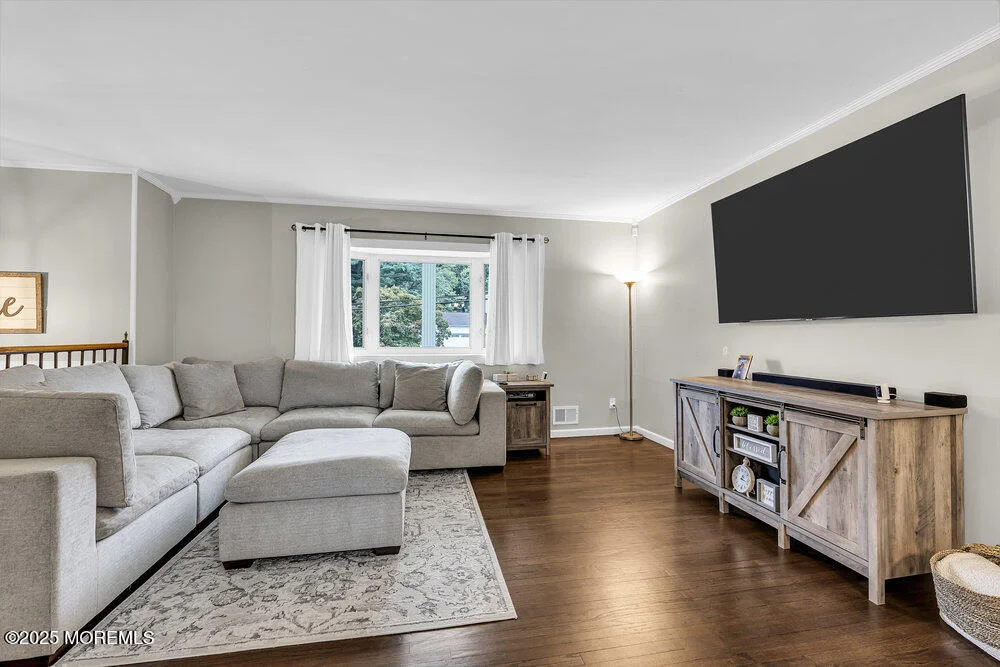 Photo of 9 Warren Drive